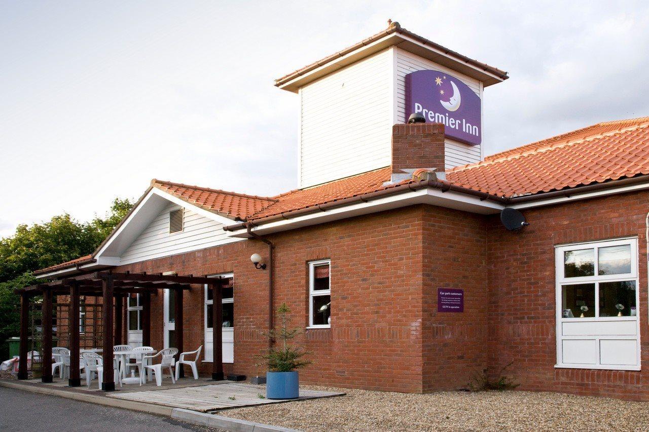 Premier Inn Chelmsford Exterior photo